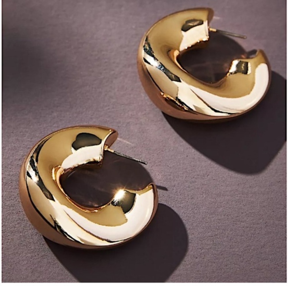 Brand new ~ Anthropologie Flat Hammered Huggie Hoop Gold